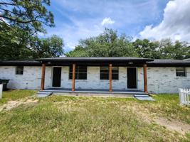 featured image of 6630 Applegate St