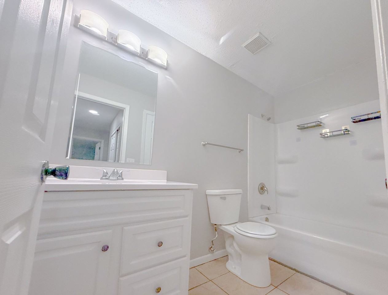 Mason School Apartments - Photo 5 of 50