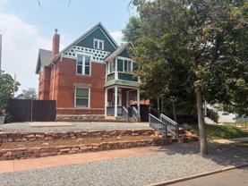Old Victorian apartments in West Wash Park! - Photo 1 of 1