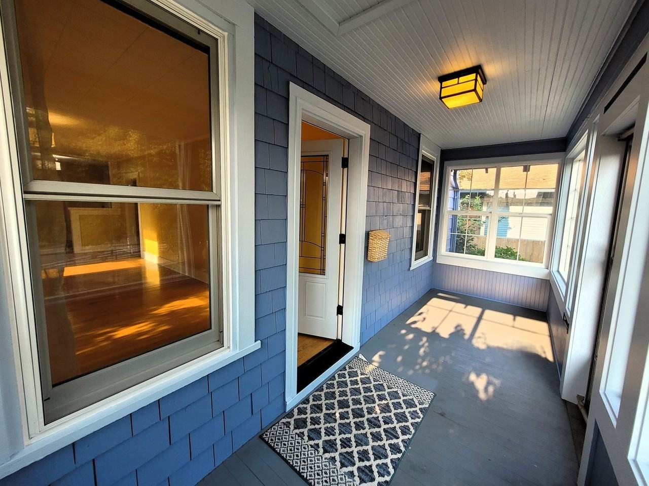 1614 Eldridge Ave - Photo 4 of 50