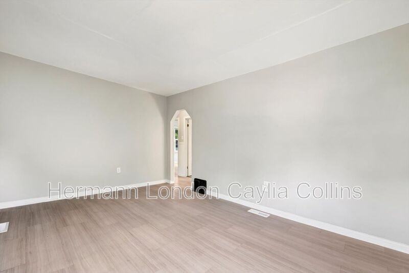 10117 Count Dr - Photo 6 of 27