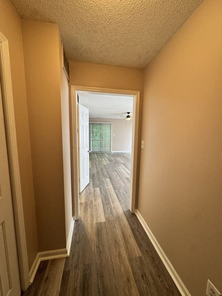 6131 Old Plank Rd - Photo 3 of 15