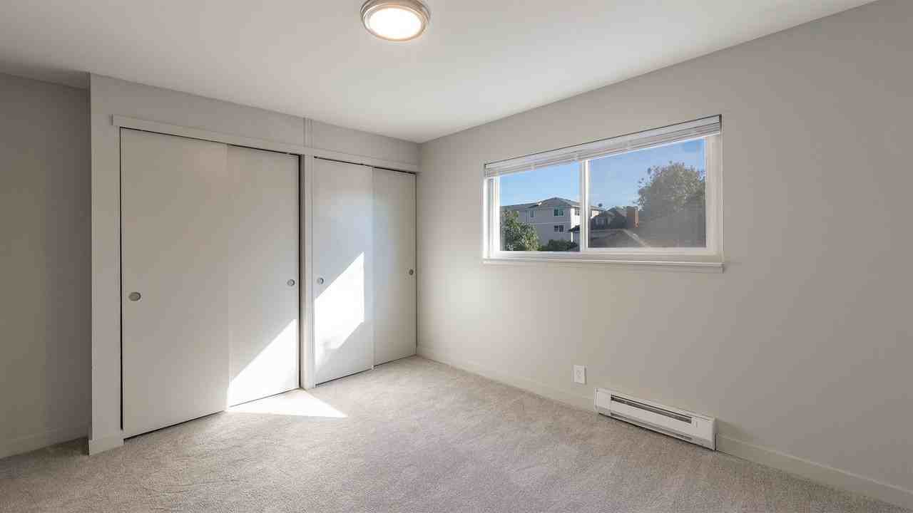 Sylvan Court - Photo 5 of 43