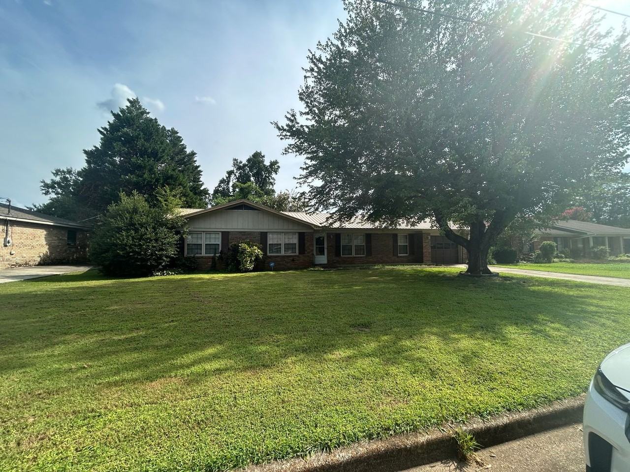 2203 Lasabre Ln Se - Photo 4 of 17