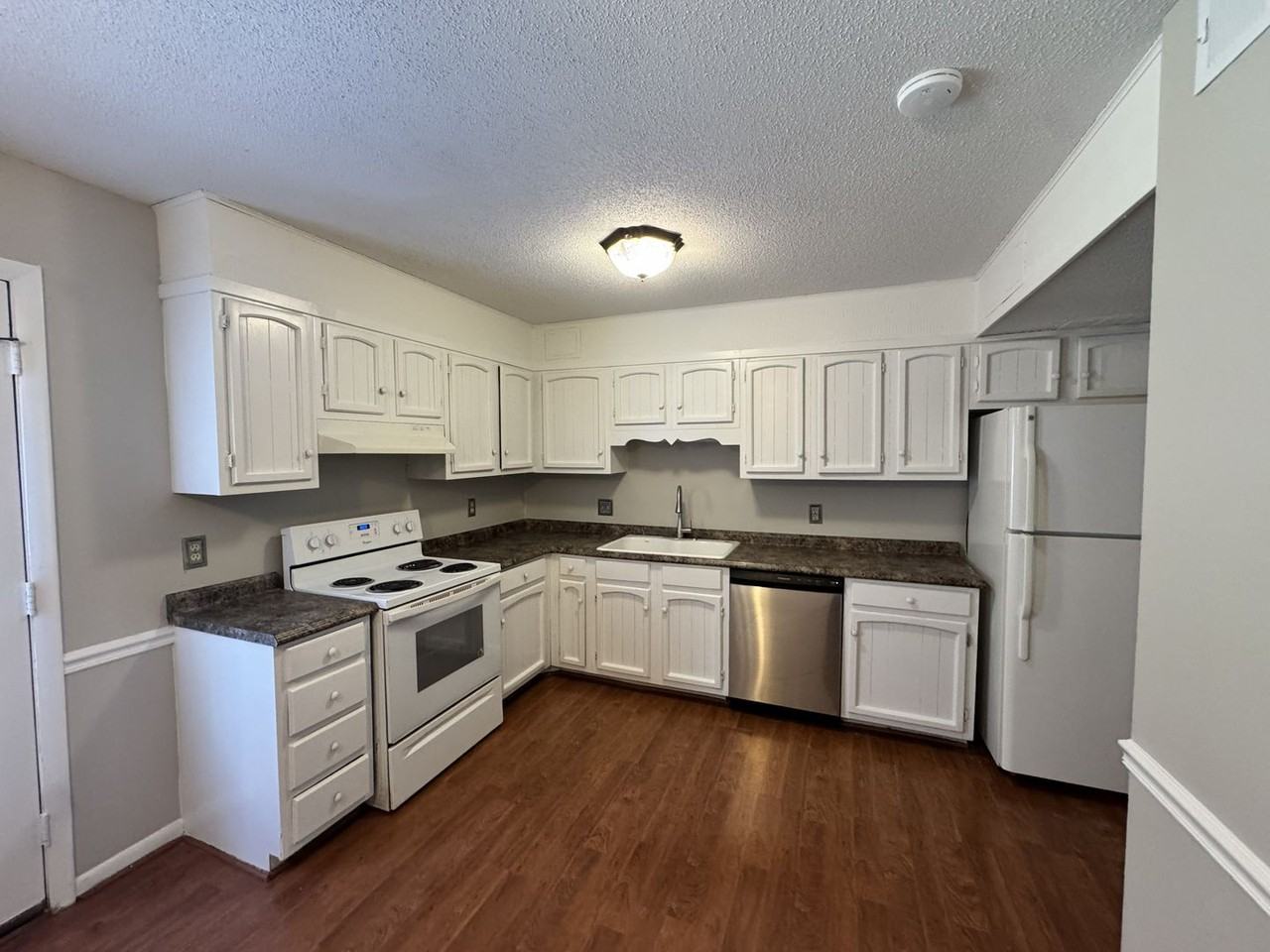 134 Turnwood Ln - Photo 5 of 16