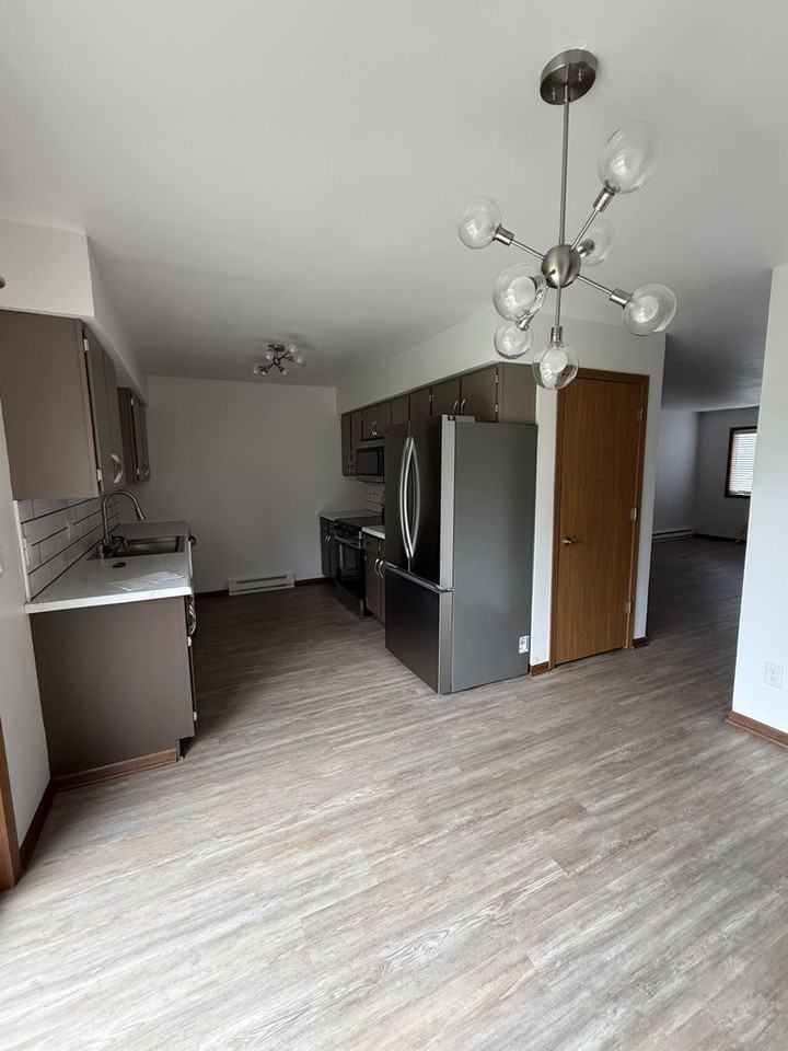 Hillside Townhomes - Photo 7 of 18