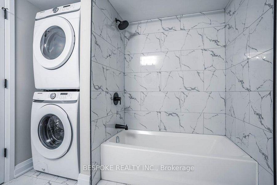 423 Miller Avenue - Photo 5 of 9