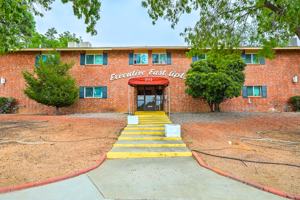 featured image of 2112 Moon St Ne