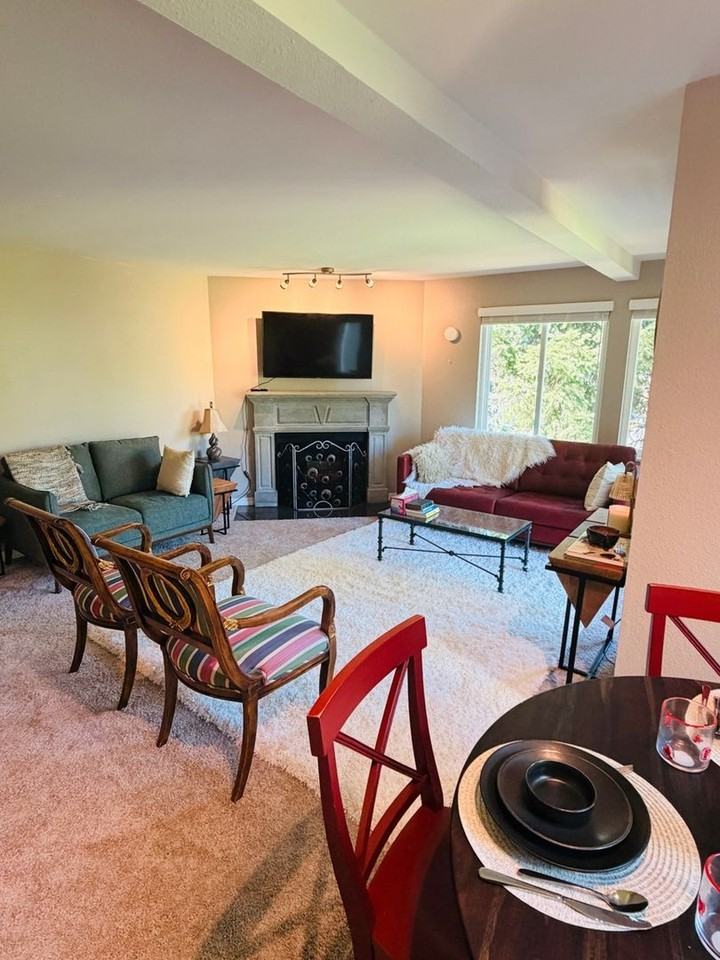 20318 Bothell Everett Hwy - Photo 2 of 35