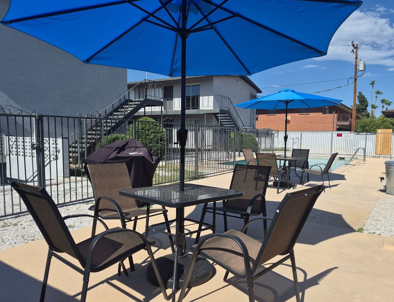 Sheraton Arms Apartments - Photo 2 of 18