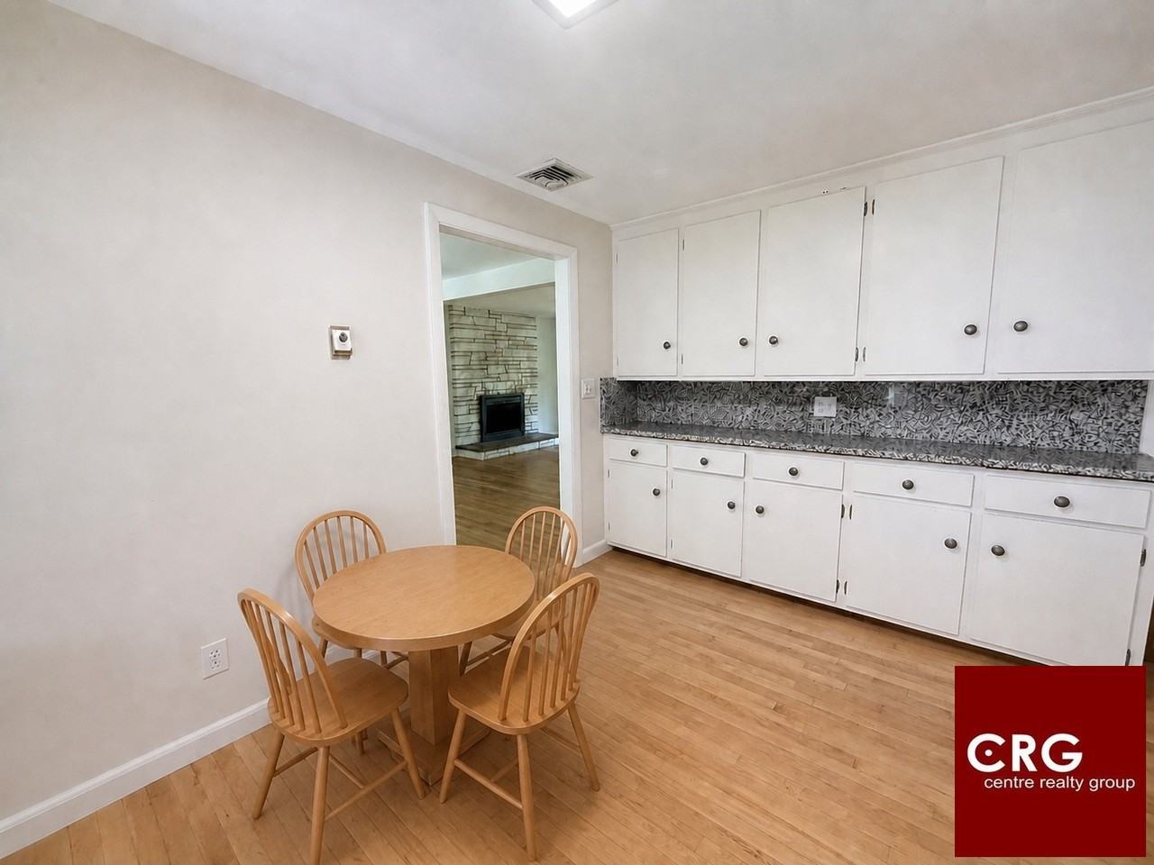 53 Deerhaven Rd - Photo 6 of 37