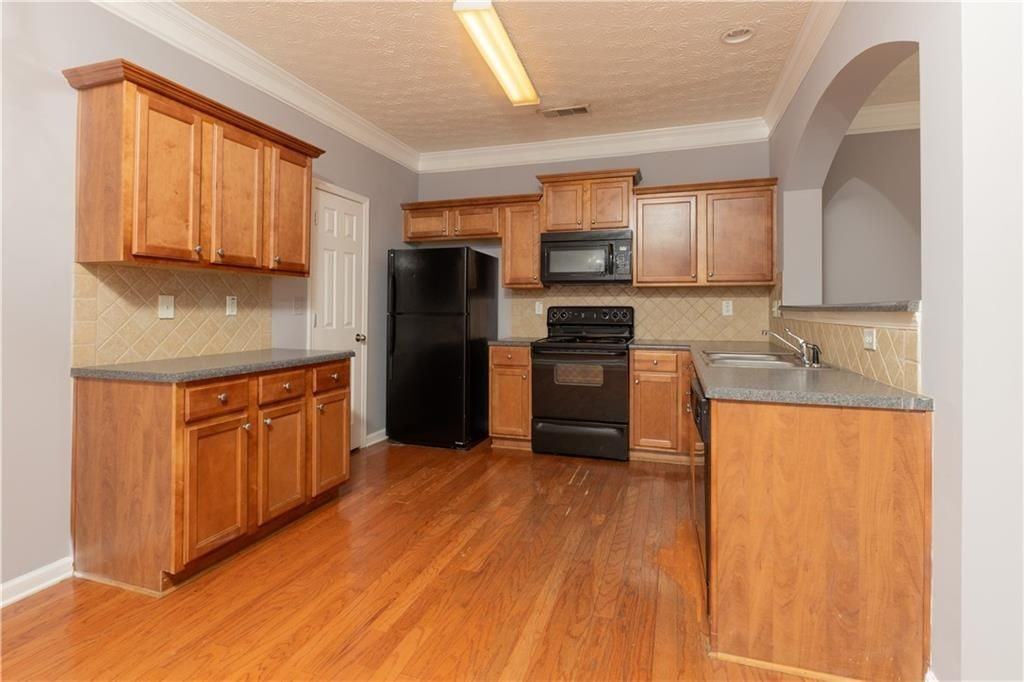 3513 Brycewood Dr - Photo 3 of 25