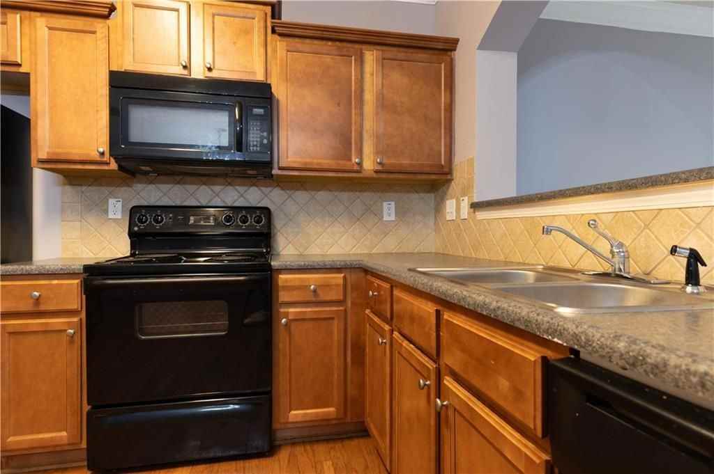 3513 Brycewood Dr - Photo 6 of 25