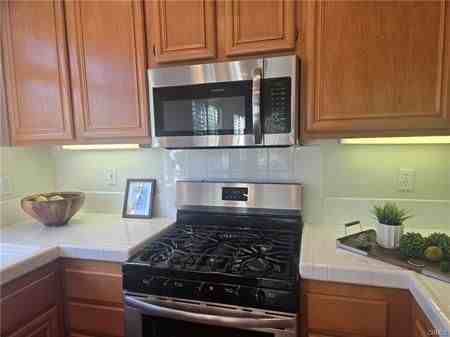 196 Cherrybrook Ln - Photo 6 of 16