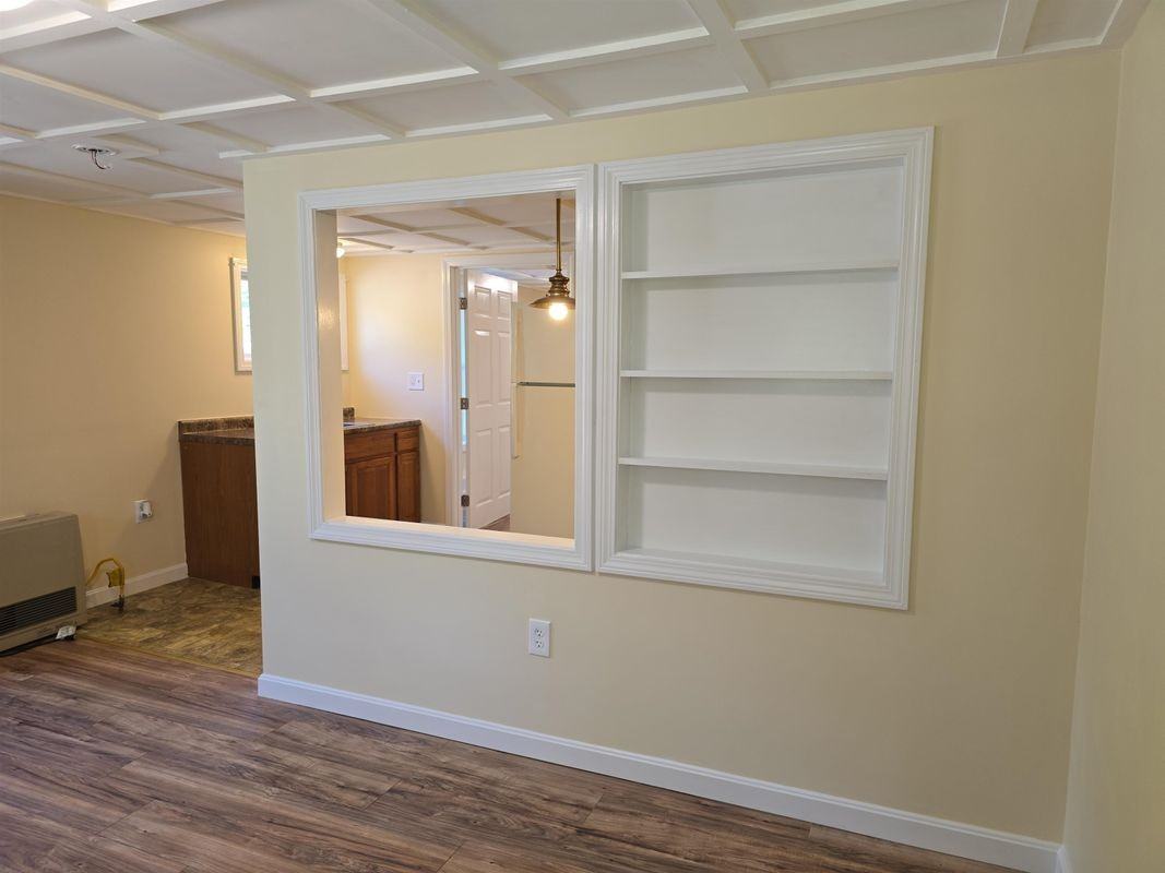 111 Maple St ##B - Photo 3 of 15