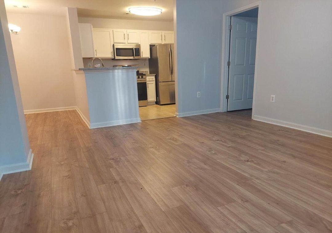 13300 Kilmarnock Way Apt N - Photo 2 of 3