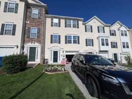 featured image of 322 Larose Dr