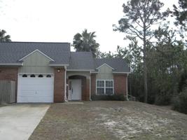 featured image of 1412 Country Club Rd
