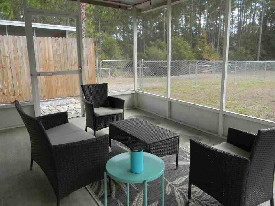 1412 Country Club Rd - Photo 7 of 8