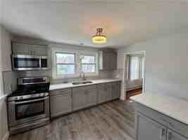 featured image of 101 Rutherglen Ave ##2