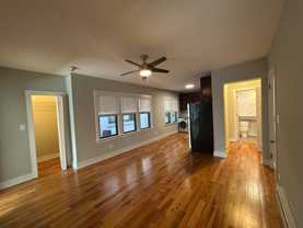545 Chestnut St - Photo 1 of 1