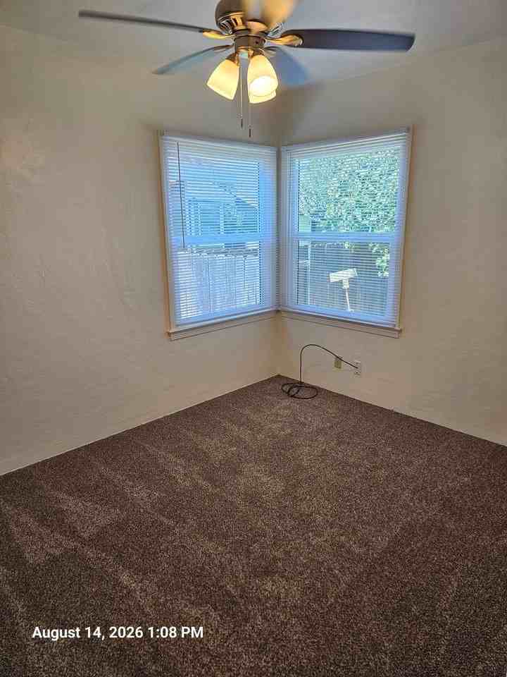 748 E San Joaquin Ave - Photo 7 of 8