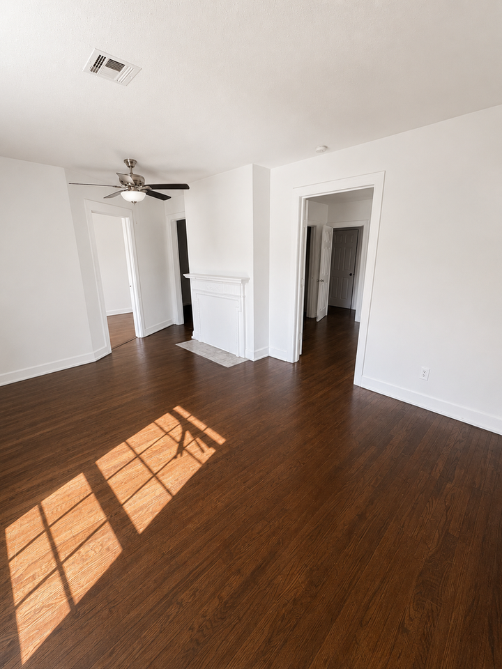1535 N Boston Pl - Photo 4 of 4
