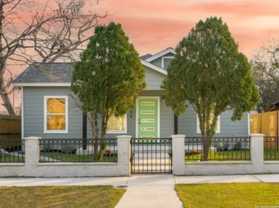 1226 Lamar St - Photo 1 of 1