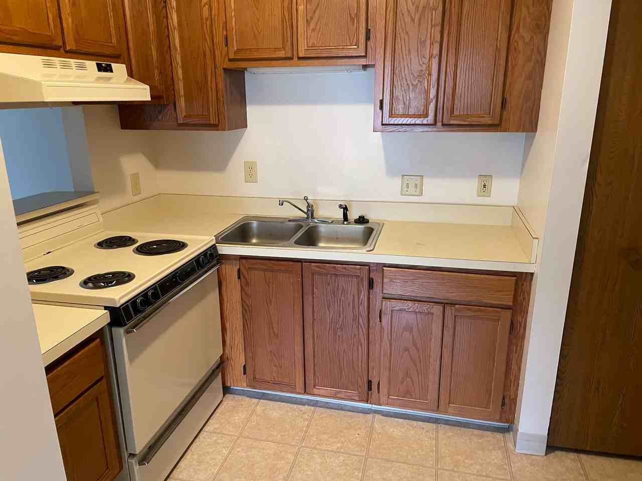 PINEVIEW - Photo 2 of 13