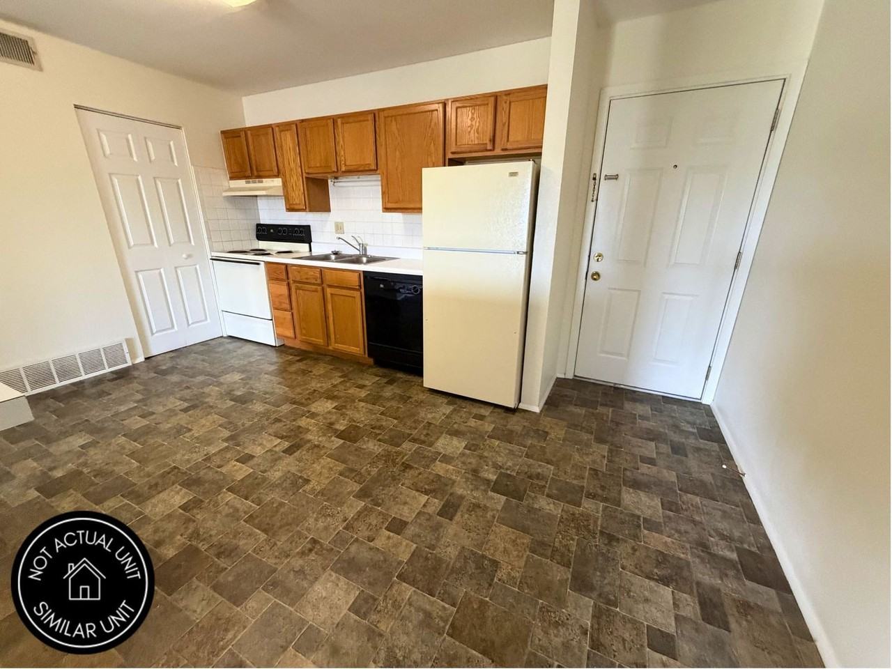 905 905 Southwest Blvd O - Photo 5 of 28