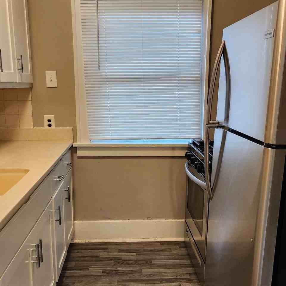 5519 Hickory St - Photo 4 of 22