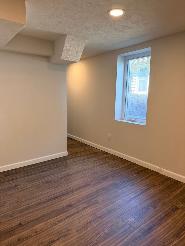 5519 Hickory St - Photo 5 of 22
