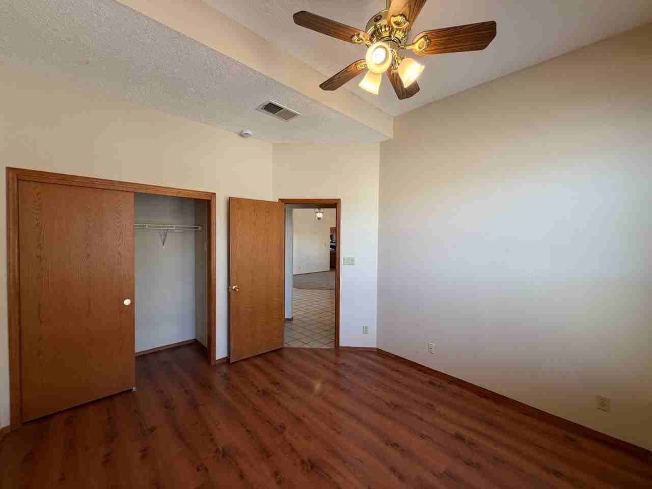 7281 Spruce Mountain Loop Ne - Photo 6 of 36