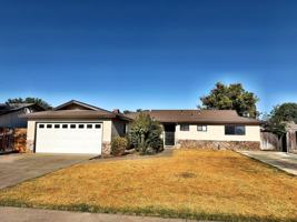 featured image of 2944 S Linda Vista St