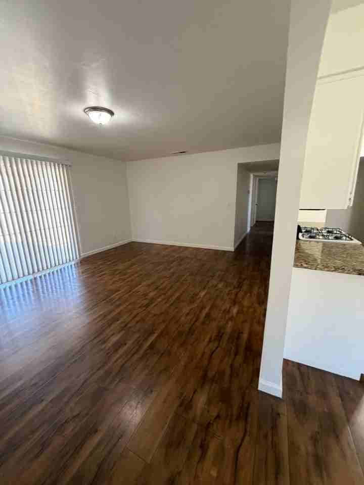 2944 S Linda Vista St - Photo 6 of 17