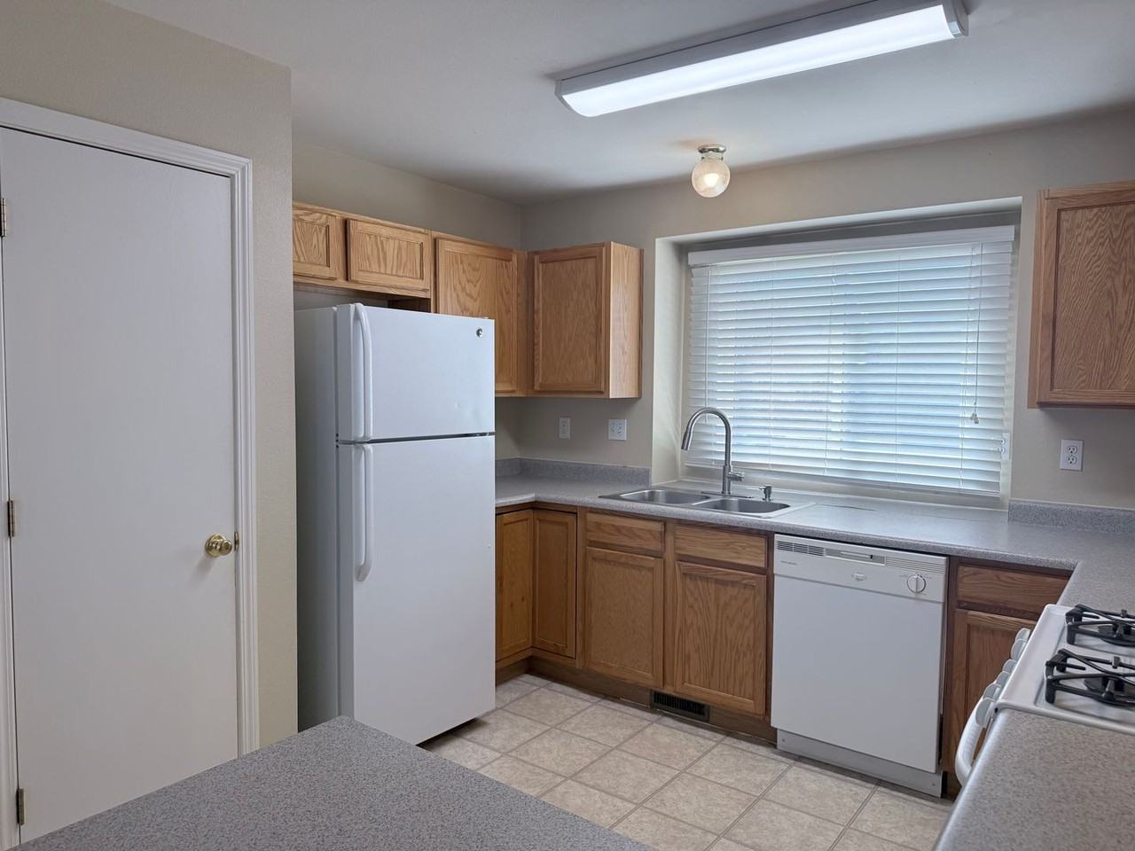 12553 Catch Pen Rd - Photo 6 of 22