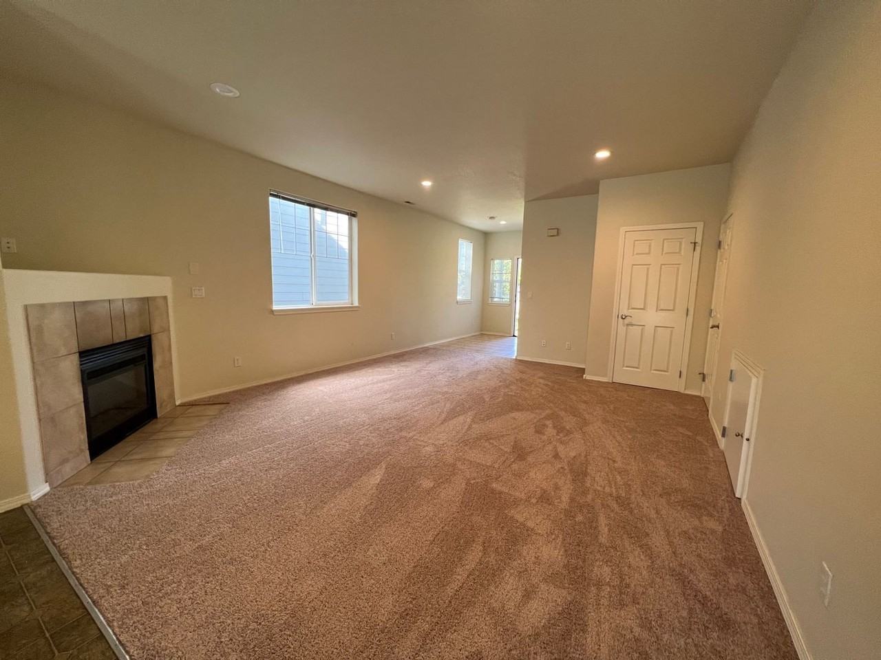 18661 Sw 93rd Ter - Photo 2 of 13