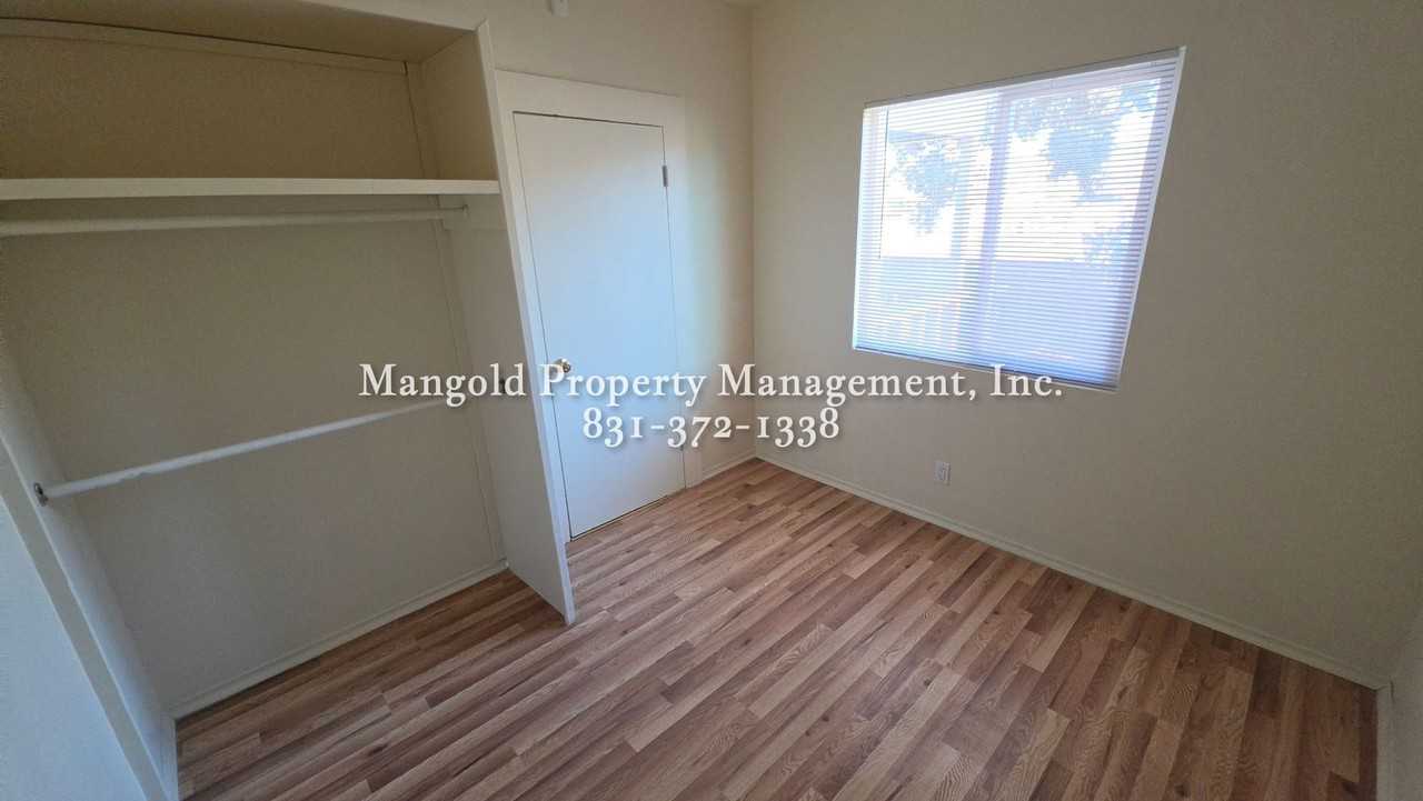 24274 Washington St - Photo 6 of 17