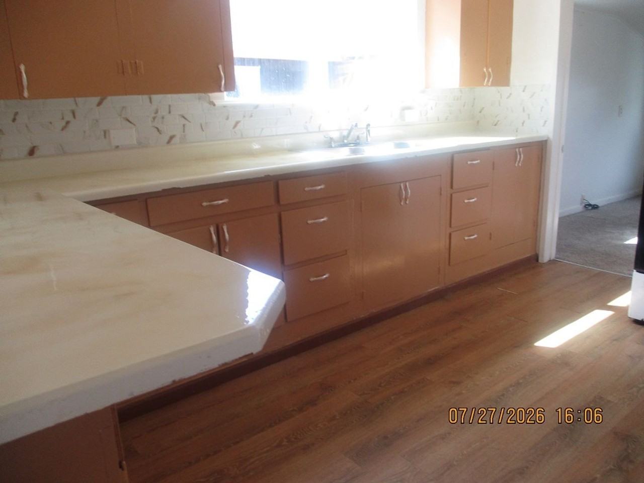 1227 Chenault Ave - Photo 3 of 13