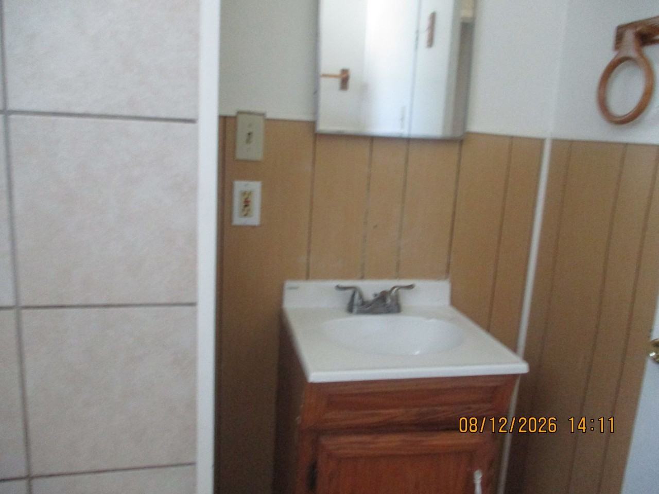 1227 Chenault Ave - Photo 6 of 13