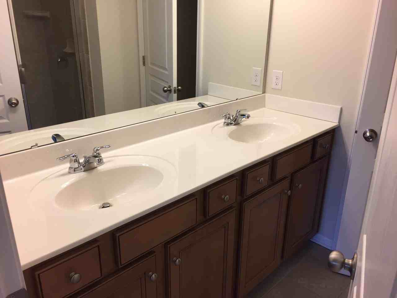 6441 Silver Star Ln - Photo 7 of 23