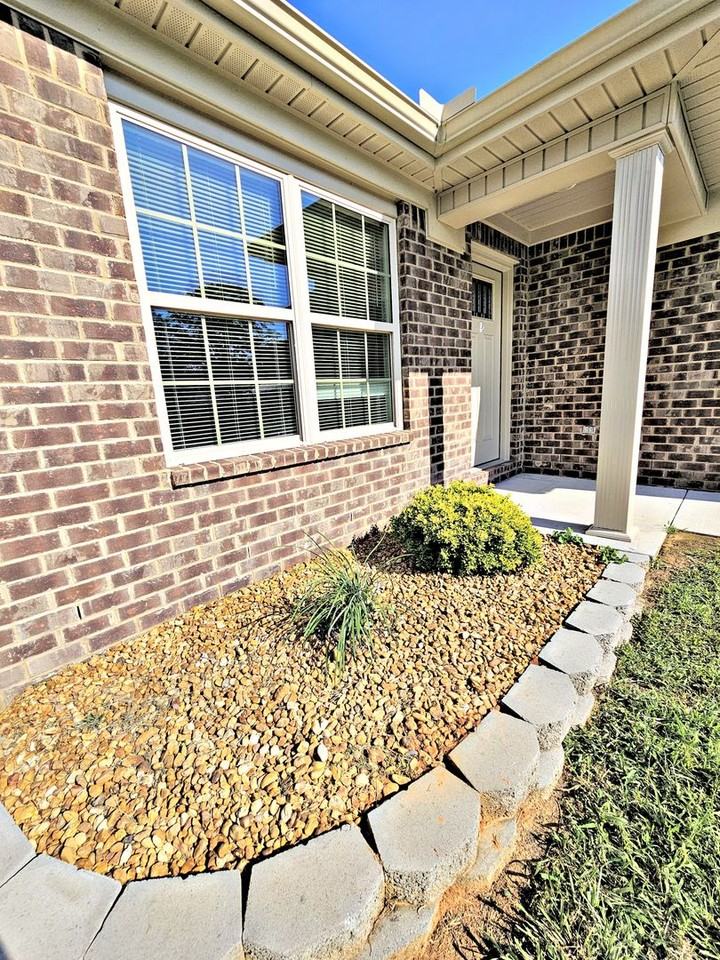 717 Ironwood Dr Sw - Photo 3 of 29