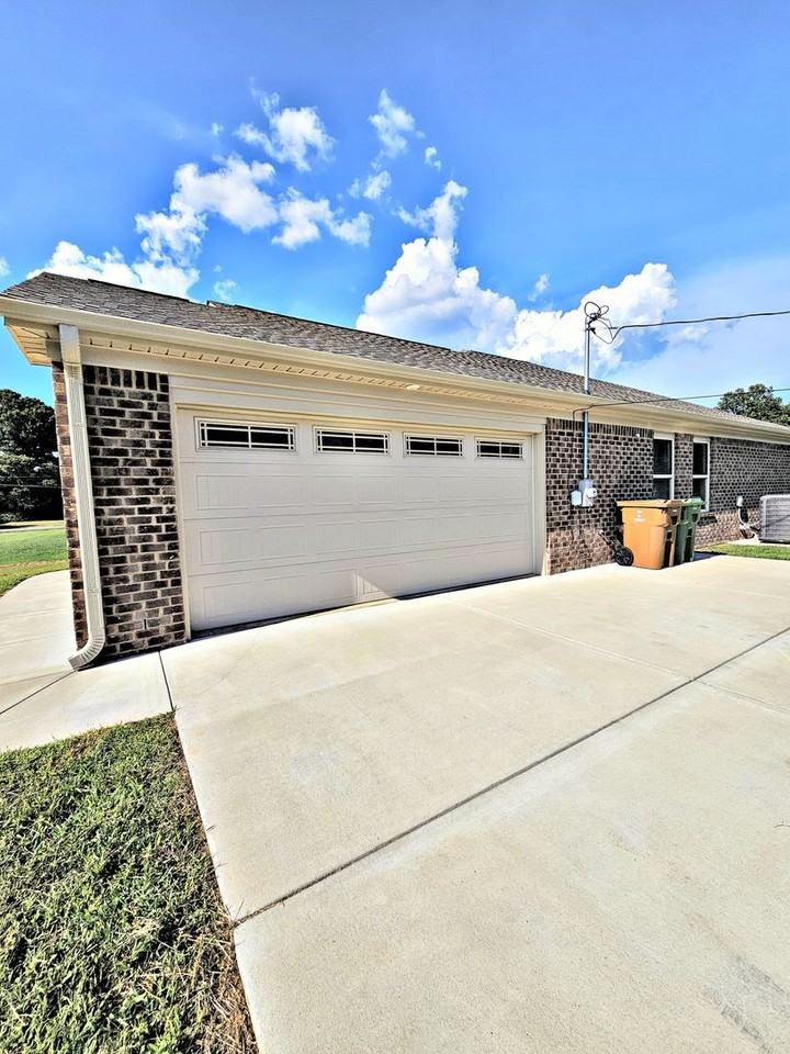 717 Ironwood Dr Sw - Photo 5 of 29