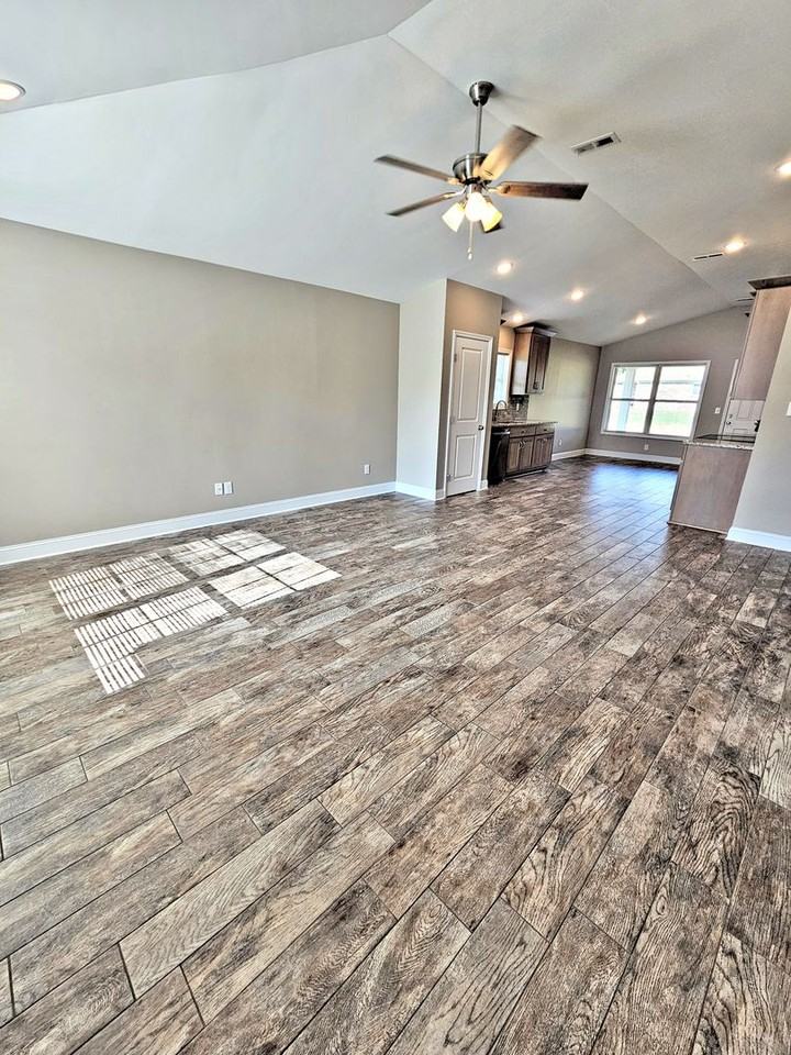 717 Ironwood Dr Sw - Photo 7 of 29