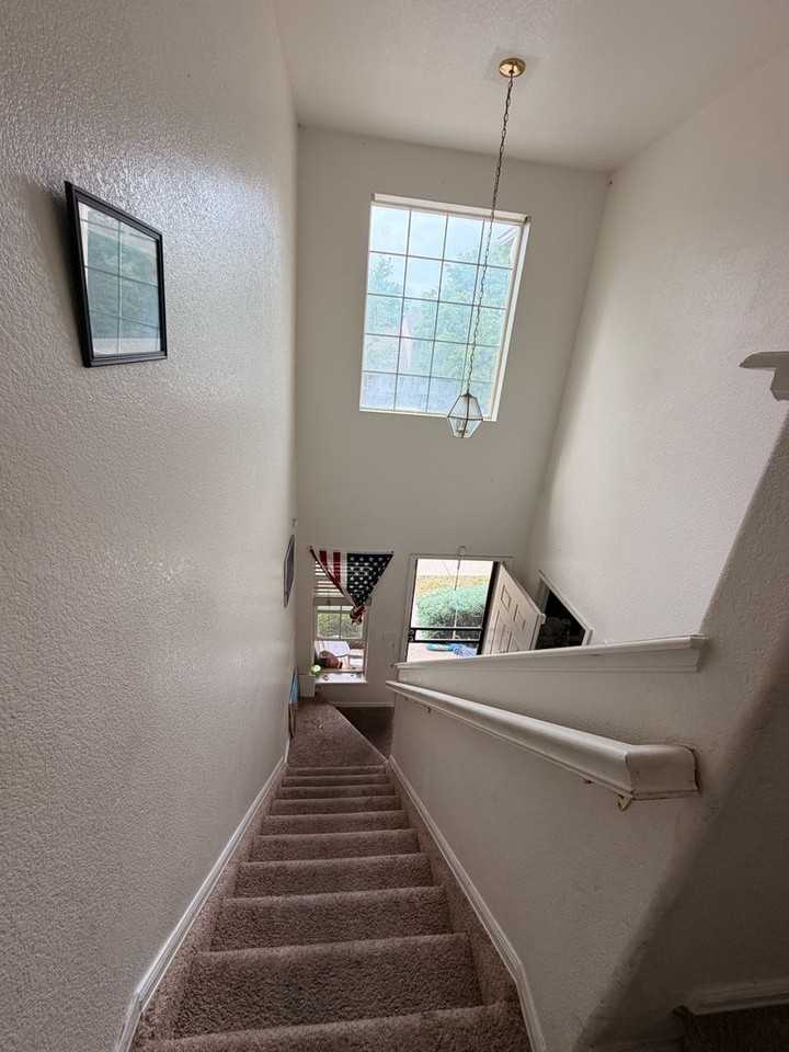 1295 S Zeno Cir #B - Photo 3 of 12