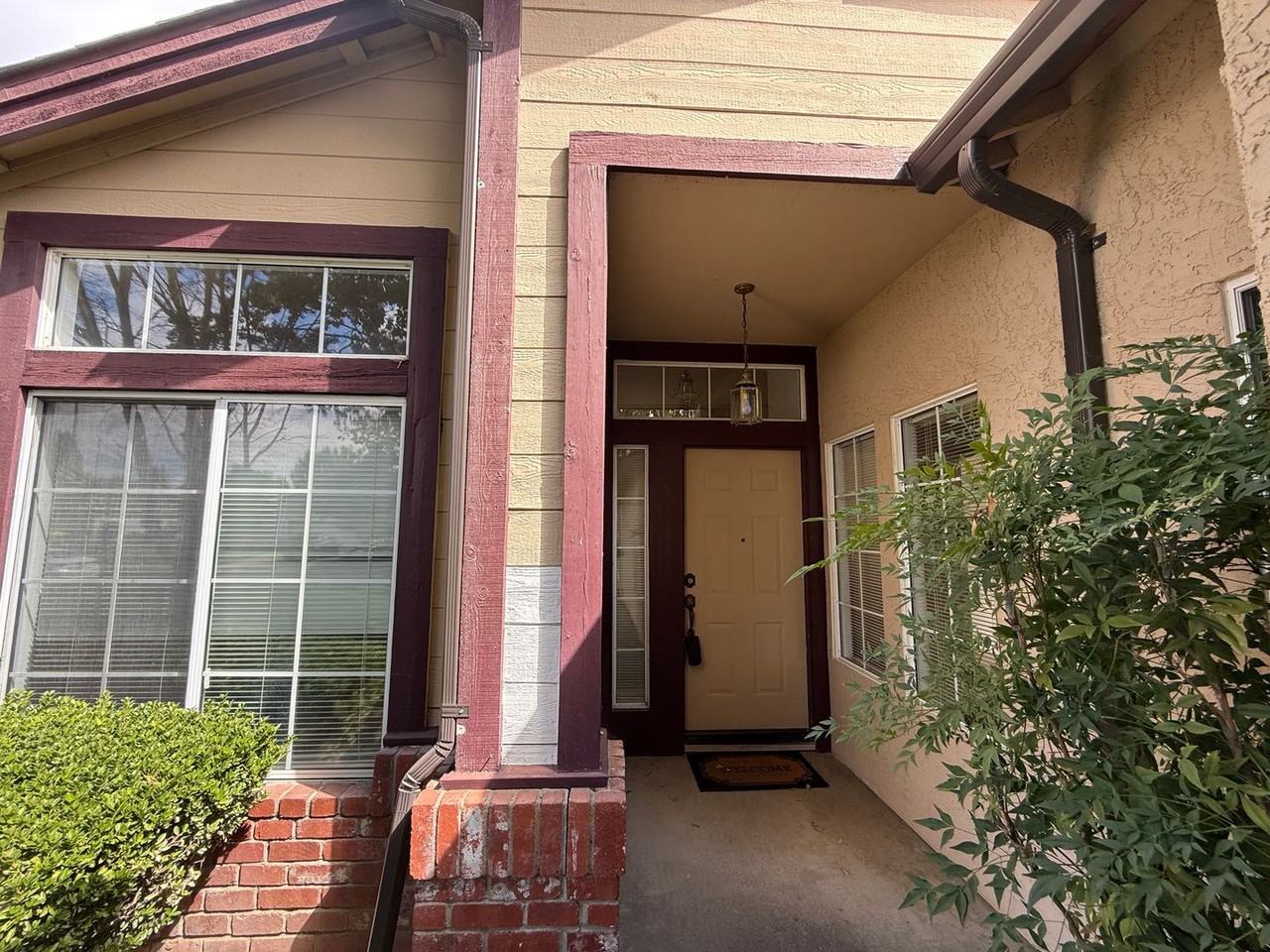 6415 Shasta Creek Way - Photo 2 of 25