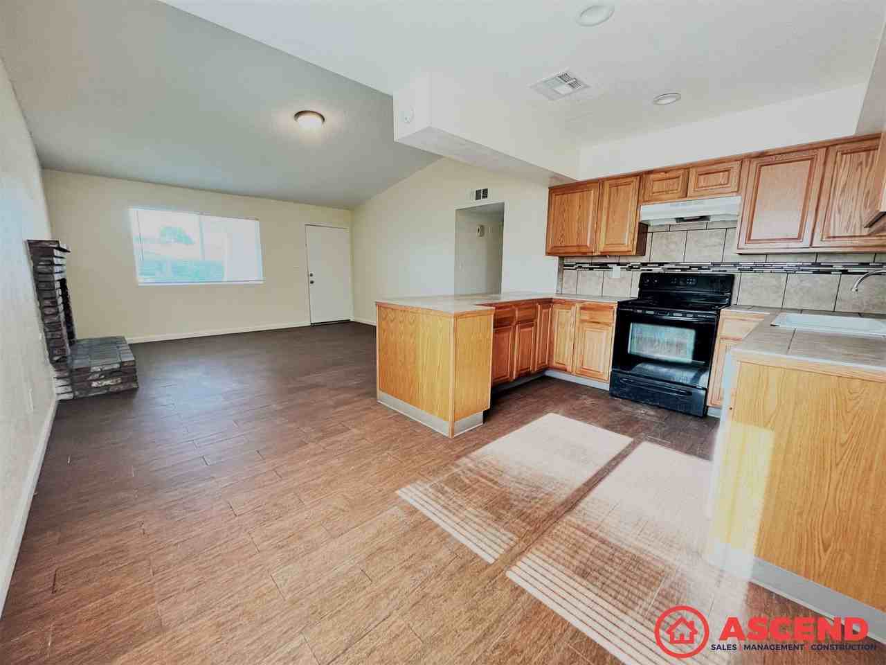 8516 Haupt Ave - Photo 5 of 11