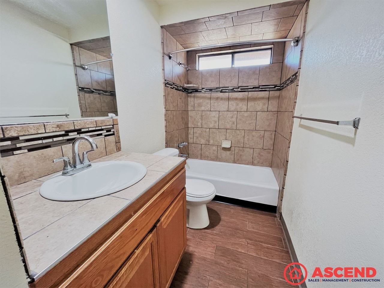 8516 Haupt Ave - Photo 6 of 11