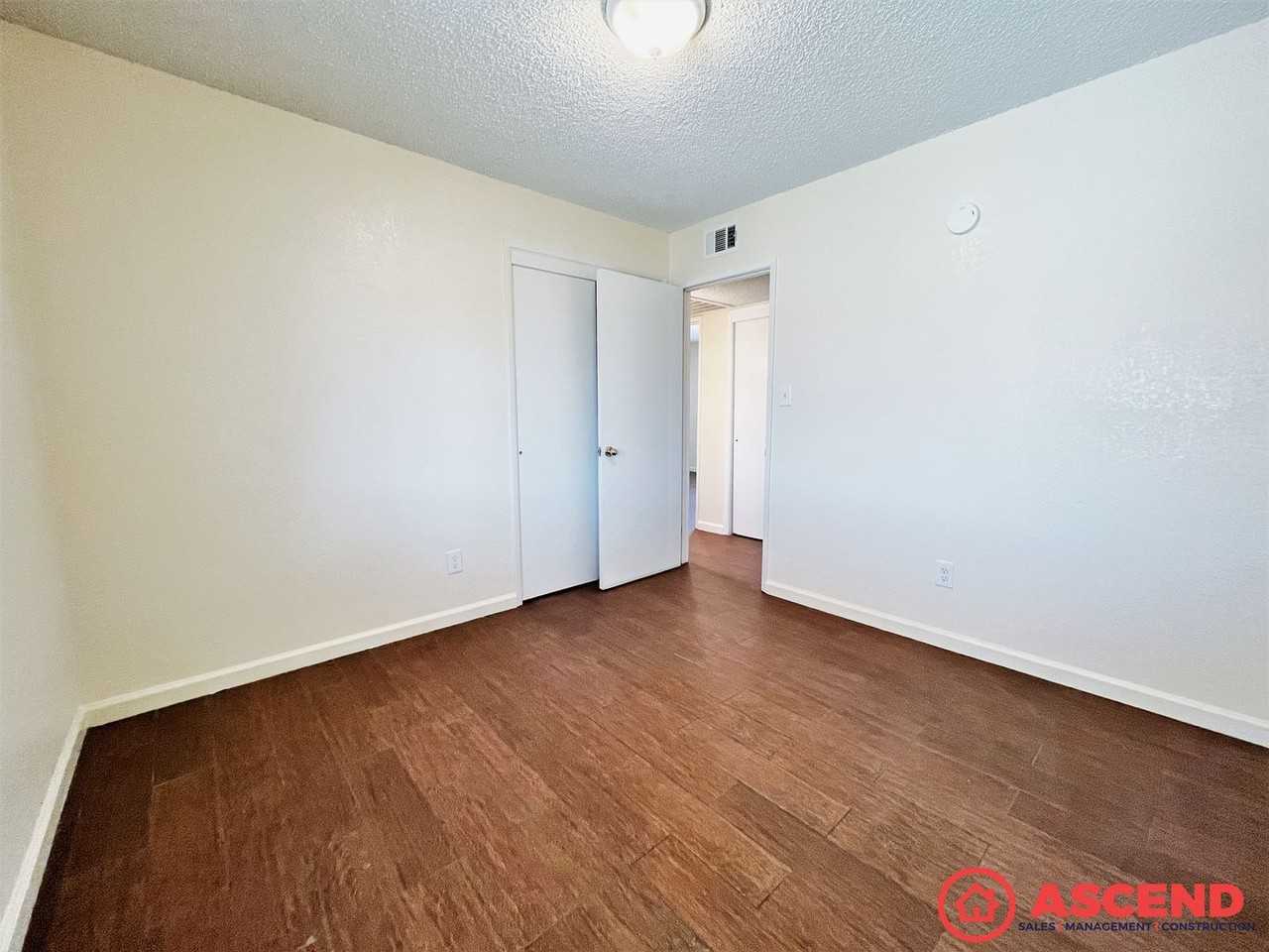 8516 Haupt Ave - Photo 7 of 11