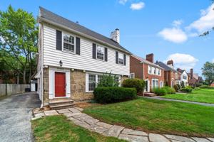 featured image of 19605 Winslow Rd